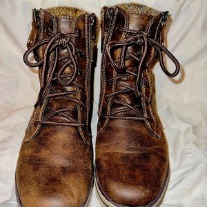 CLIFF By White Mountain Boots